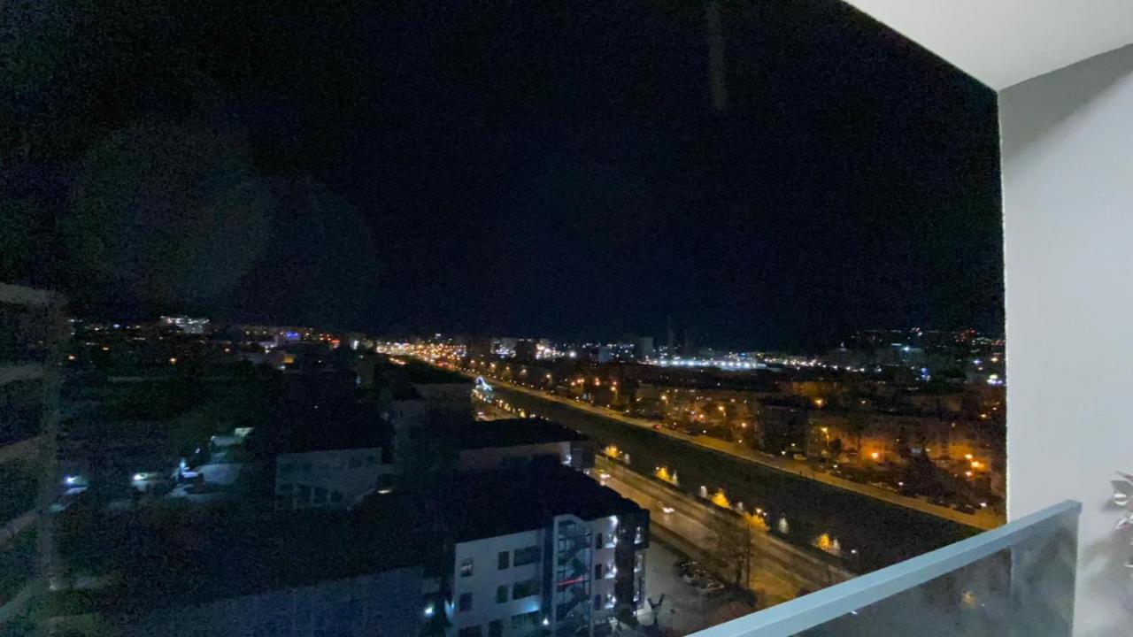 Palas Mall Apartment Q Residence Iasi Buitenkant foto